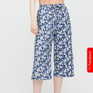 Uniqlo Cotton Relaco 3/4 Shorts Size XL